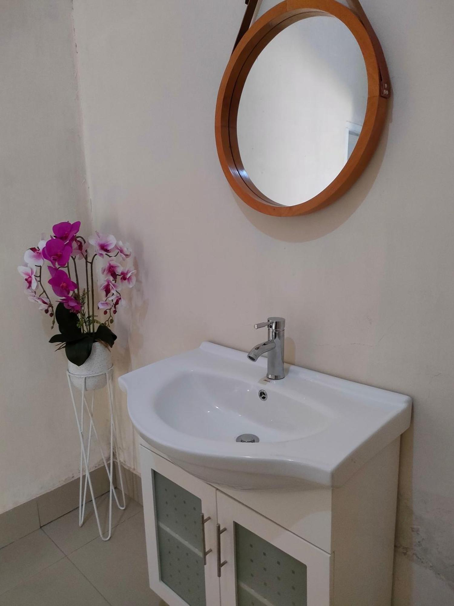 Pineapple Guest House Gili Air Exterior photo